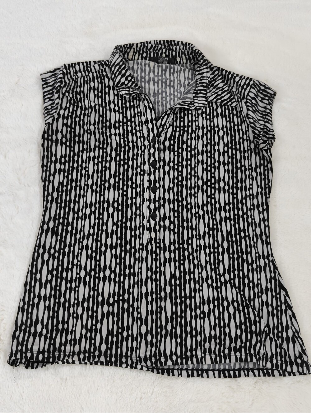 Alfani Black & White Geometric Cap Sleeve Button-Down Top